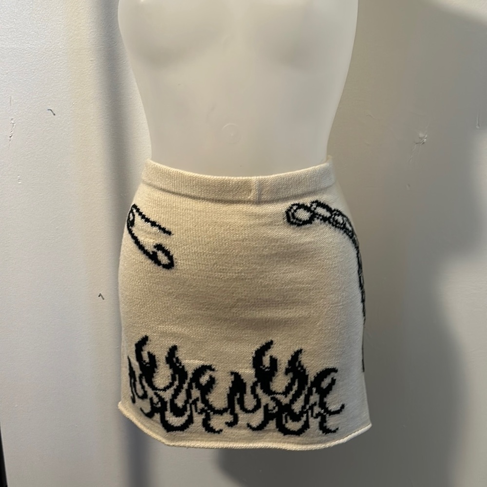 The Ragged Priest Doodle Knit Skirt 14